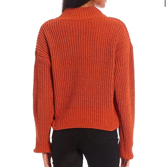 Double Zero Rust Burnt Orange Mock Turtleneck Chenille Cropped Sweater New - Picture 2 of 11